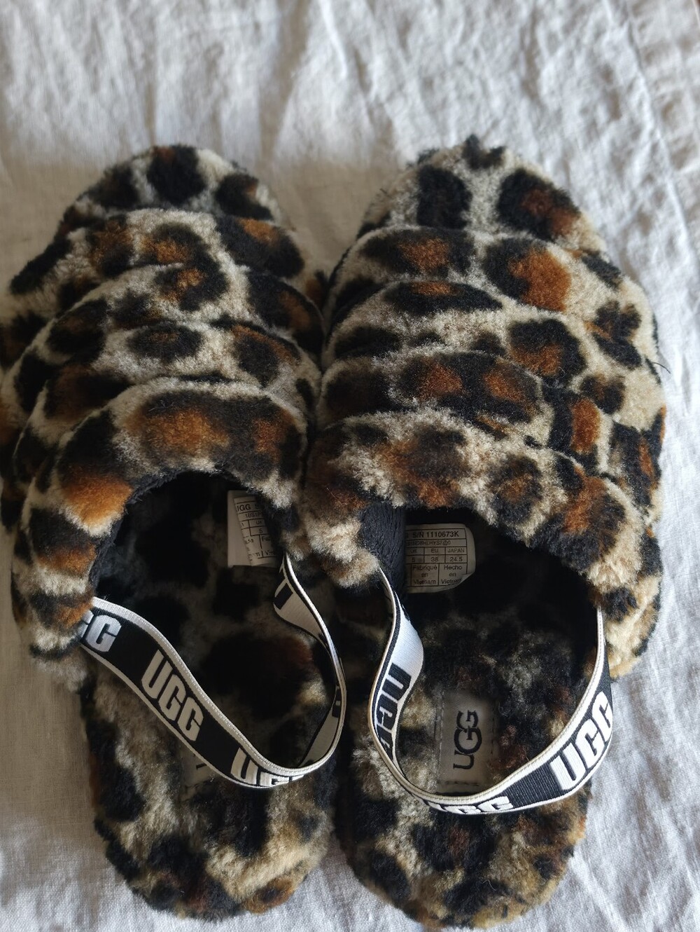 UGG Fluff Yeah Slide Leopard Slippers